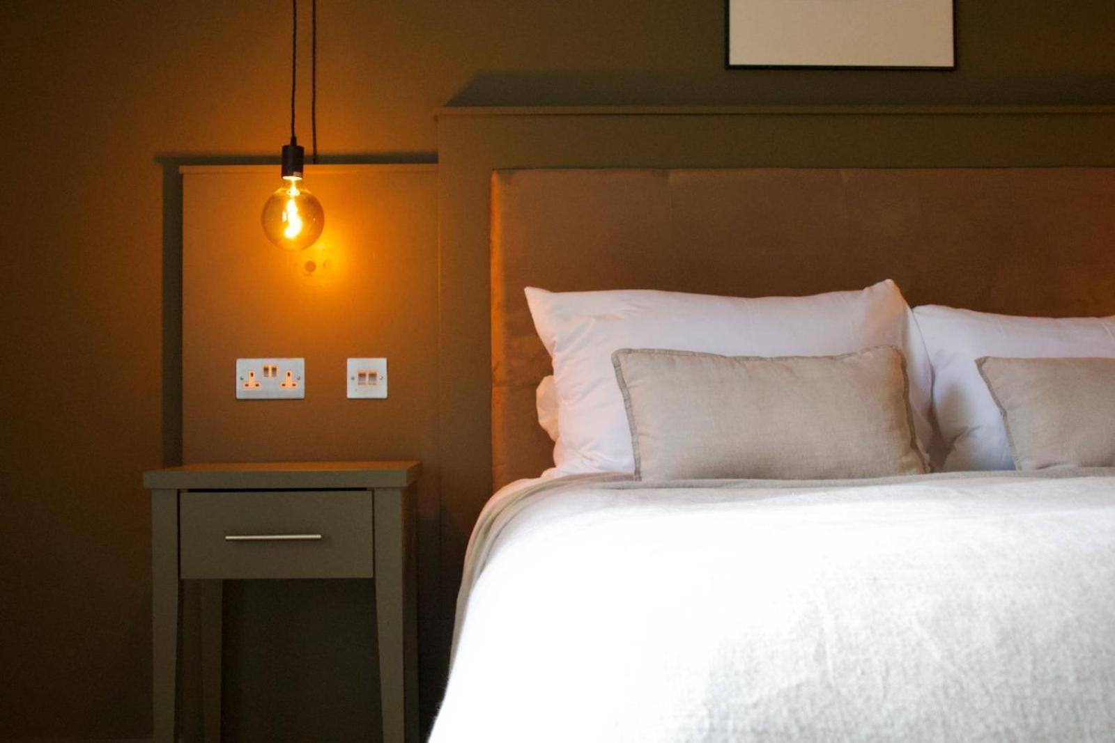 Fiddle + Bow Hotel Doolin Bagian luar foto