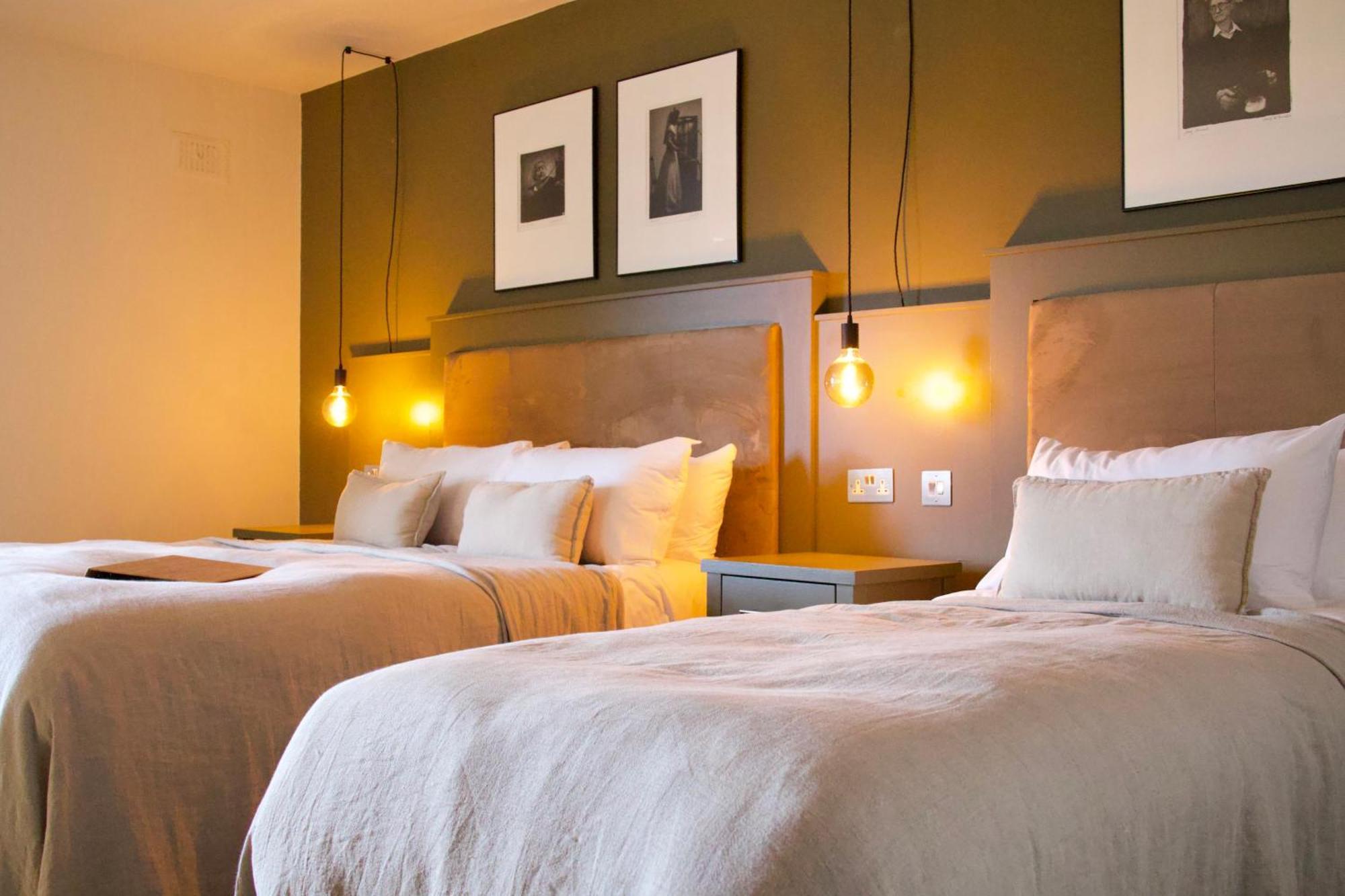 Fiddle + Bow Hotel Doolin Bagian luar foto